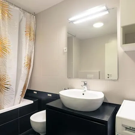 The Elegant Retreat
