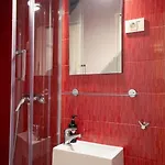 The Elegant Retreat *