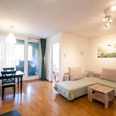 The Elegant Retreat Daire