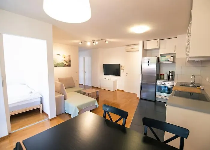 The Elegant Retreat ليوبليانا