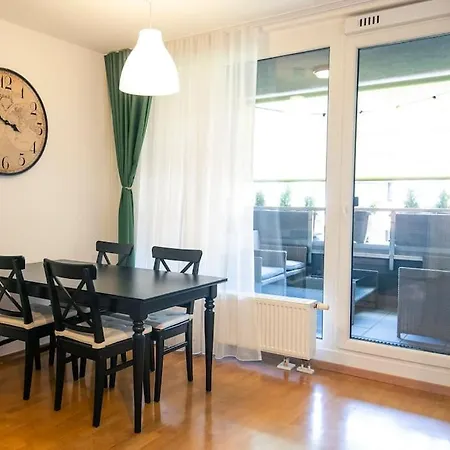 Apartamento The Elegant Retreat Liubliana